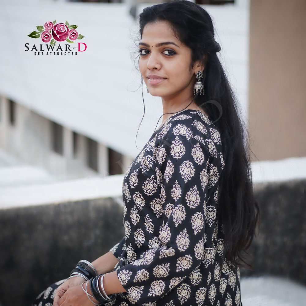 BLACK KURTI SET